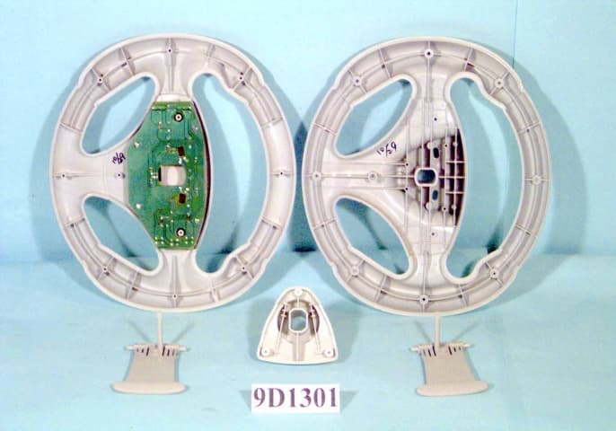 JOYSTICK - FCC ID FSUGJ0003 - KYE SYSTEMS CORP. (3)