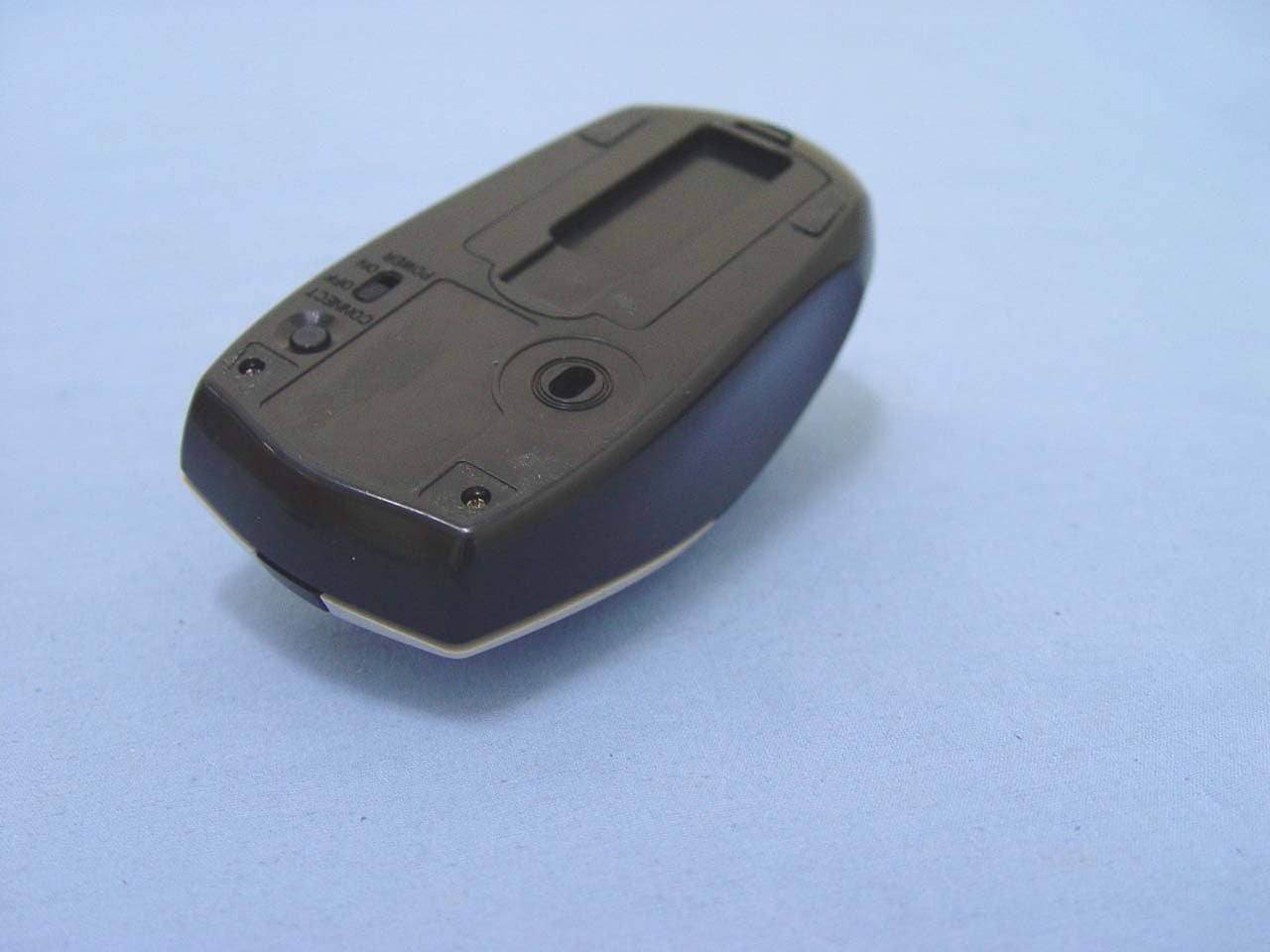 Navigator 805 - FCC ID FSUGMZHJ - KYE SYSTEMS CORP. (1)