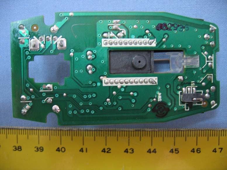 WIRELESS MOUSE - FCC ID FSUGMZHM - KYE SYSTEMS CORP. (3)