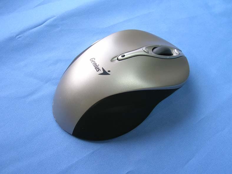 Ergo 825 Laser - Wireless Mouse - FCC ID FSUGMZHY - KYE SYSTEMS CORP. (1)