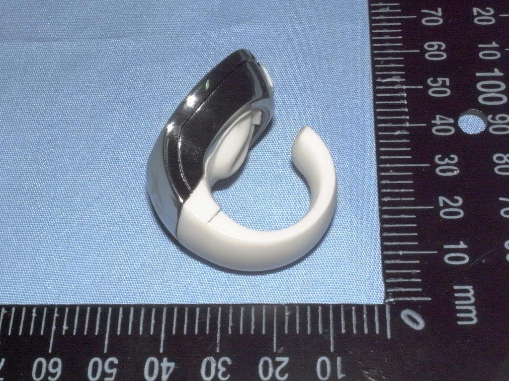 WIRELESS RING POINTER(GO-120002/T) - FCC ID FSUGMZK5 - KYE SYSTEMS CORP. (1)
