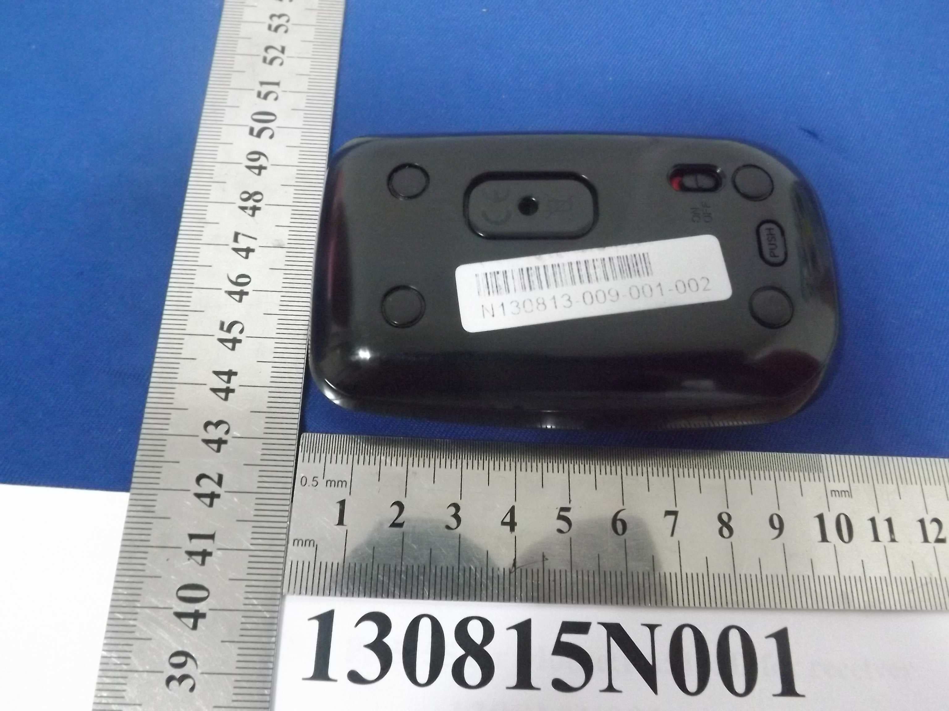 2.4GHz Blue LED Wireless Optical Mouse W30 - FCC ID FSUGMZL1 - KYE SYSTEMS CORP. (2)