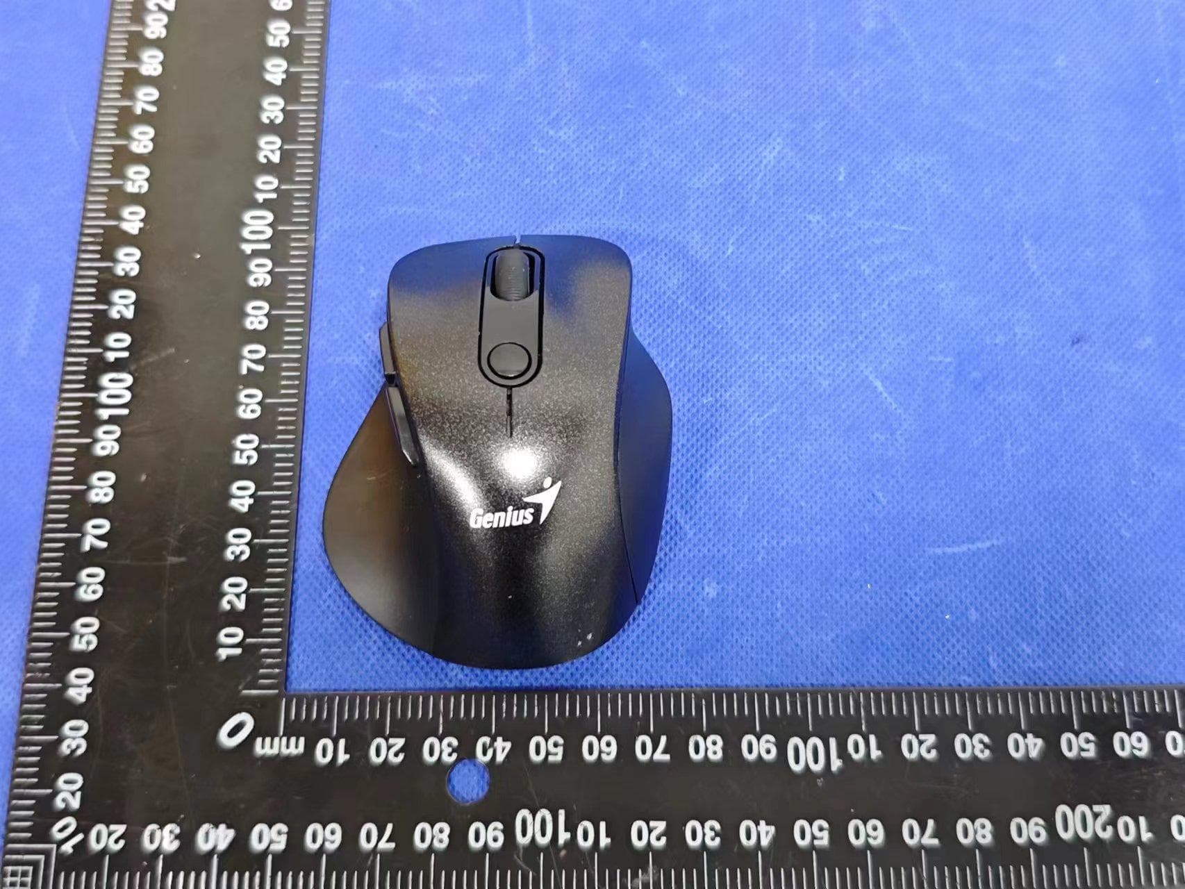 2.4G Bluetooth Wireless Mouse - FCC ID FSUGMZMC - KYE SYSTEMS CORP.
