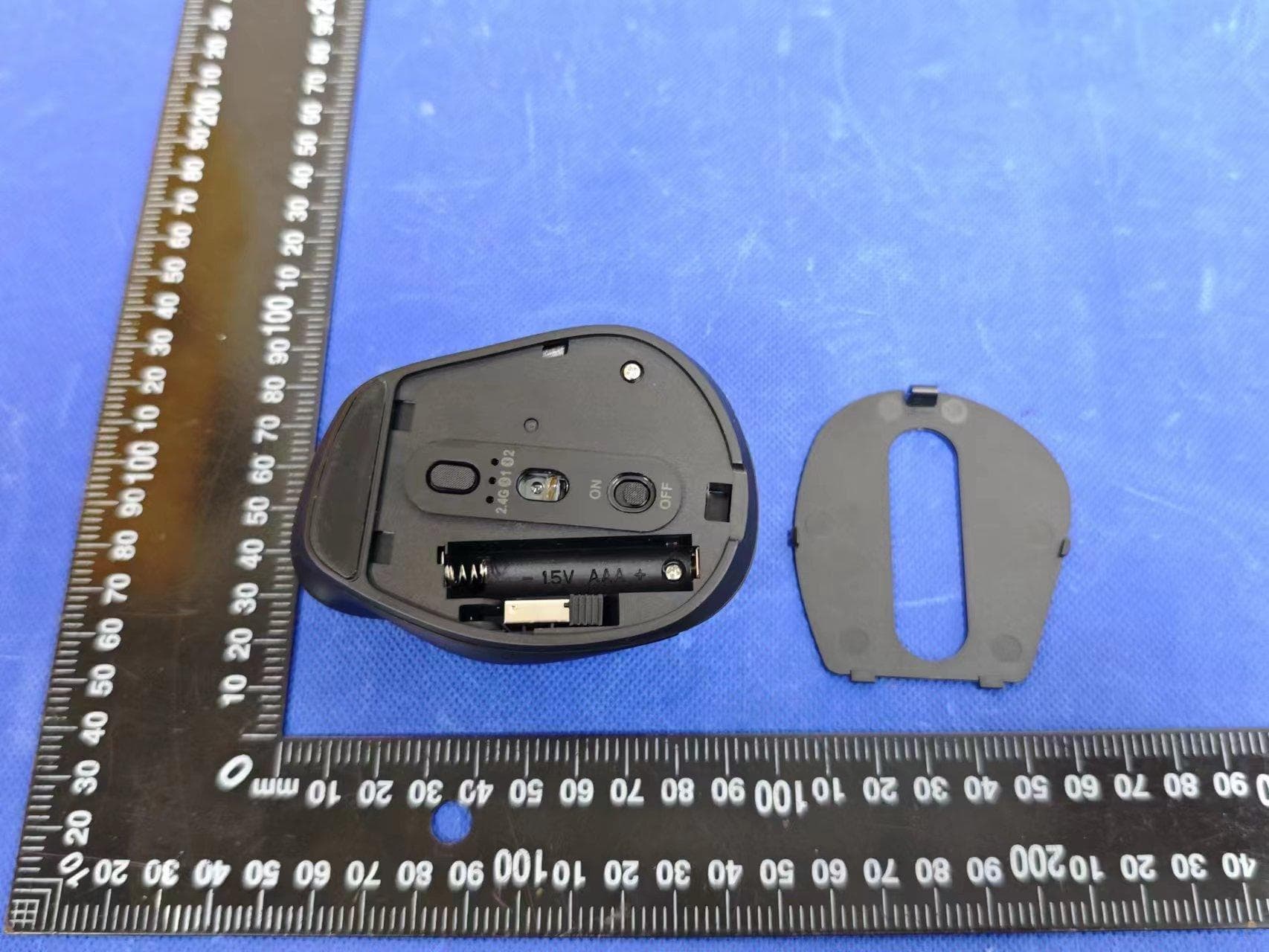 2.4G Bluetooth Wireless Mouse - FCC ID FSUGMZMC - KYE SYSTEMS CORP. (2)