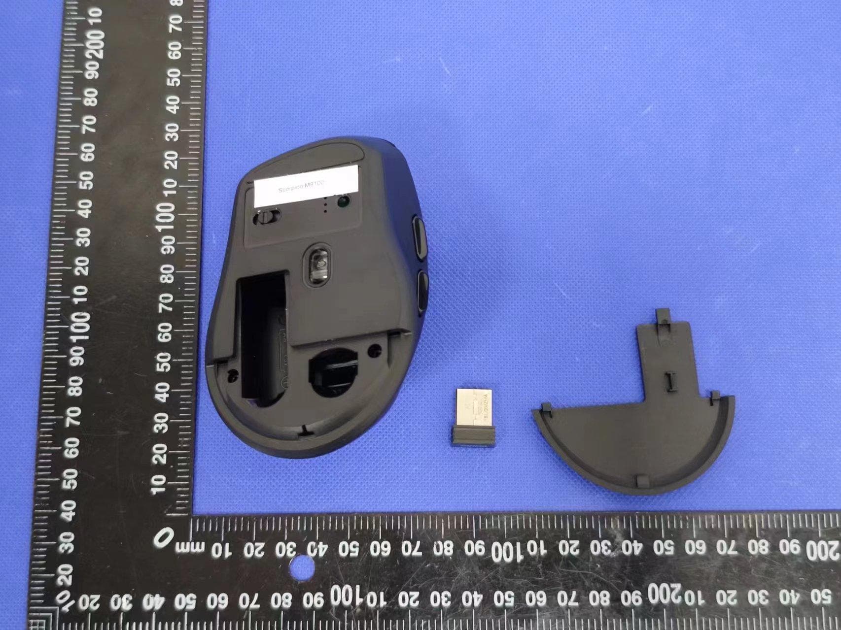 2.4G Bluetooth Wireless Mouse - FCC ID FSUGMZMO - KYE SYSTEMS CORP.