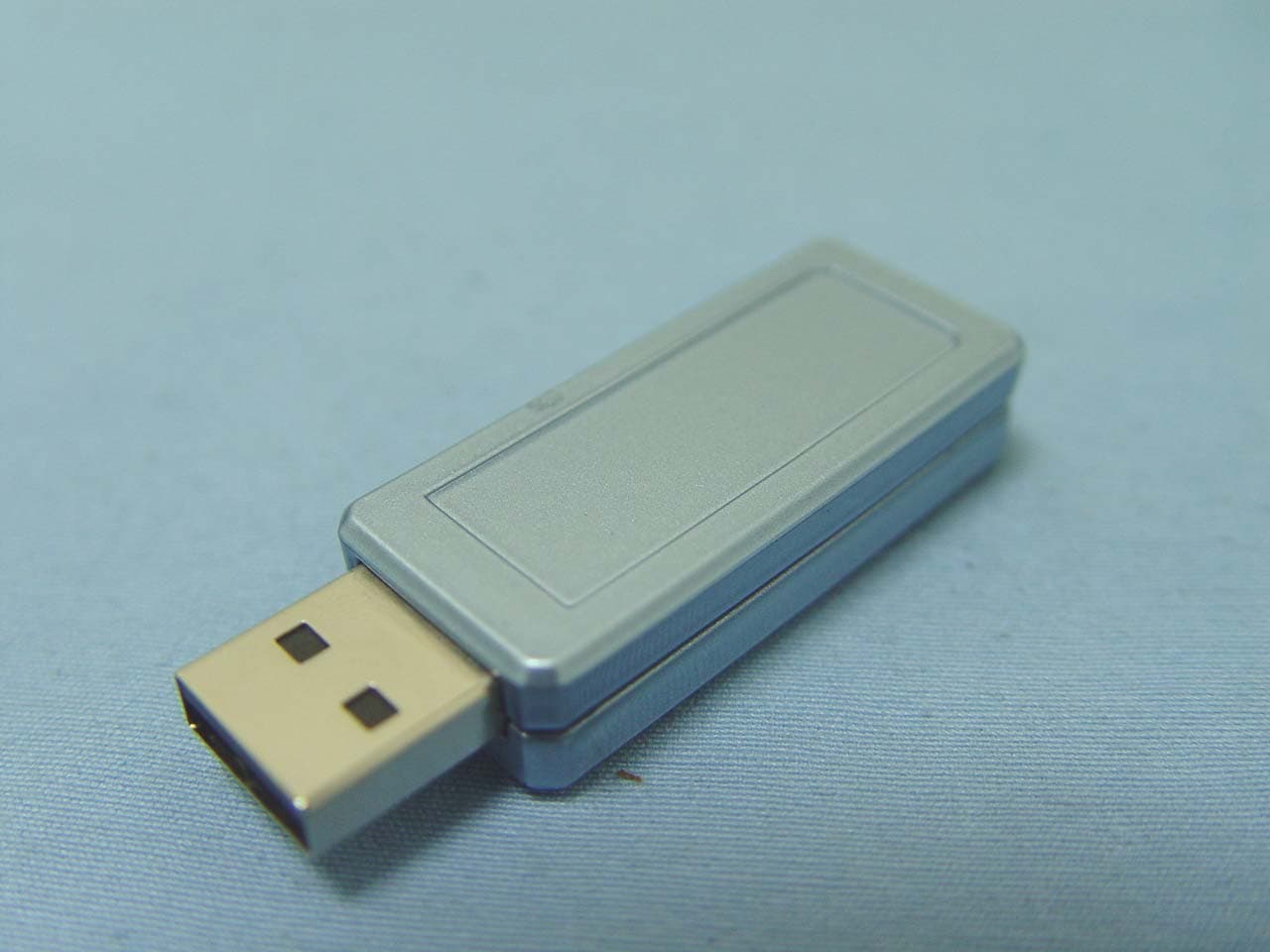 STYLISH 2.4GHz Wireless Dongle - FCC ID FSUKM007 - KYE SYSTEMS CORP. (3)