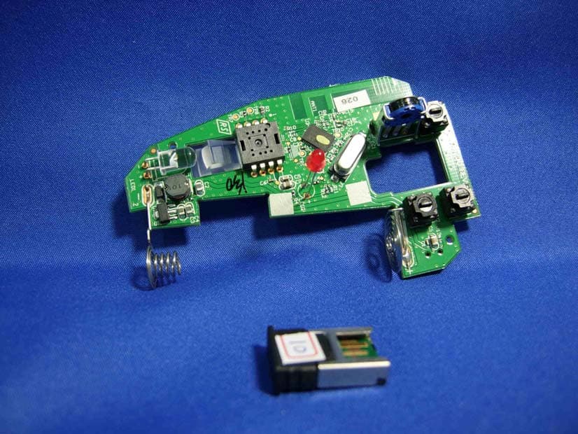 Wireless Mouse - FCC ID FSUKM015 - KYE SYSTEMS CORP. (3)