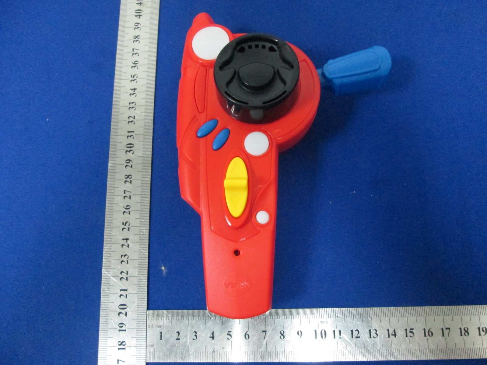 Switch & Go Dinos Turbo - Bronco The RC Triceratops TM - FCC ID G2R-1548 - VTech Electronics Limited (4)