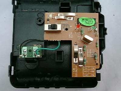 RC Toy Transmitter - FCC ID G6D147HS - New Bright Industrial Co Ltd (2)