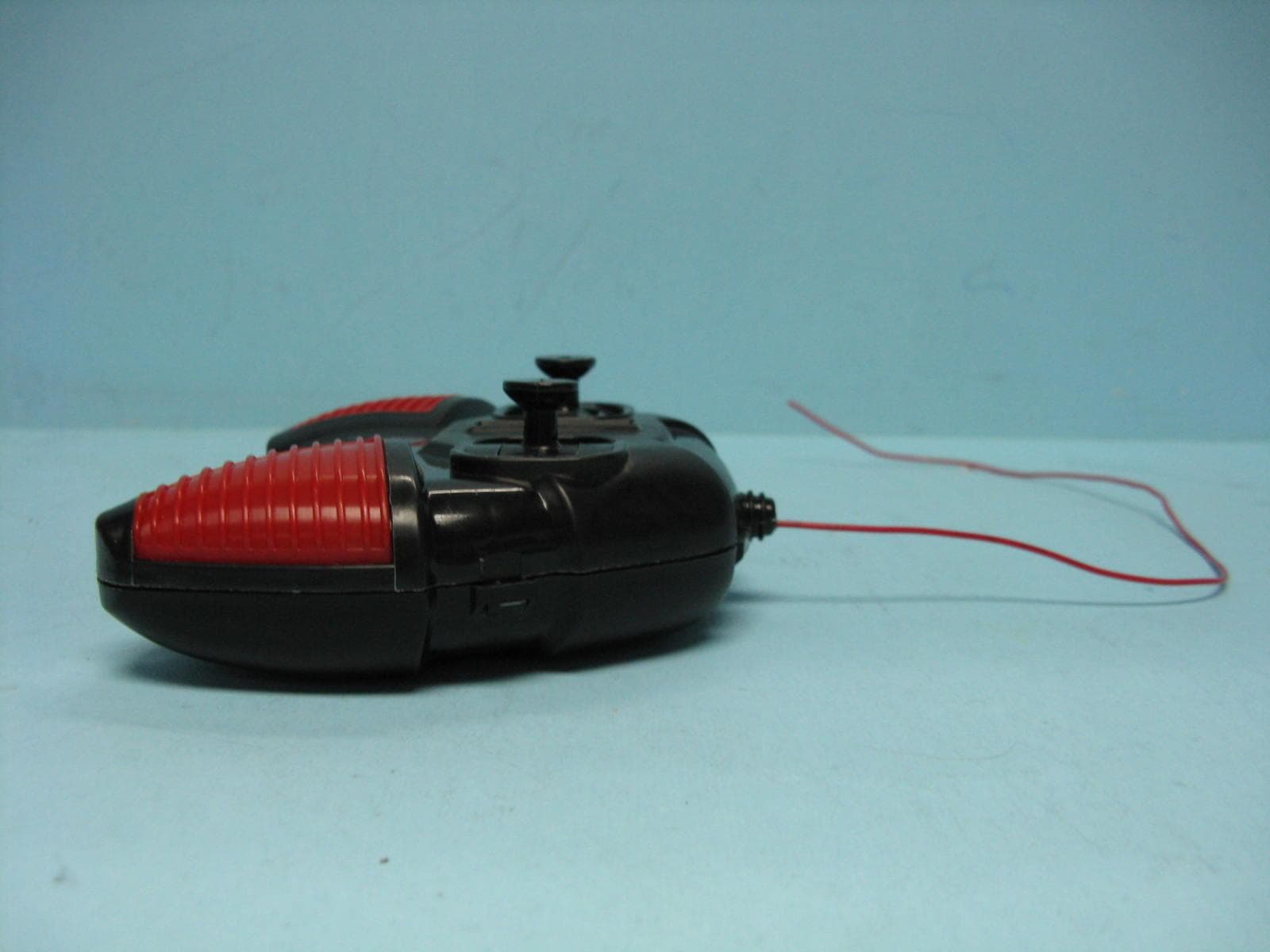 RC Toy Transmitter - FCC ID G6D18400HS - New Bright Industrial Co Ltd (5)