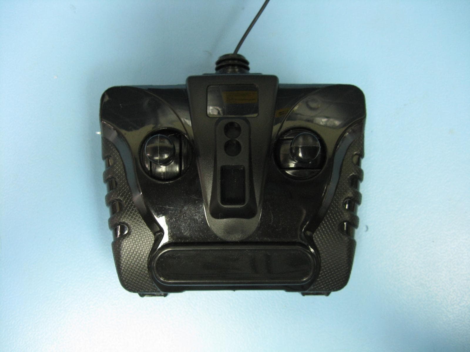RC Toy Transmitter - FCC ID G6D2424HKW1 - New Bright Industrial Co Ltd (2)