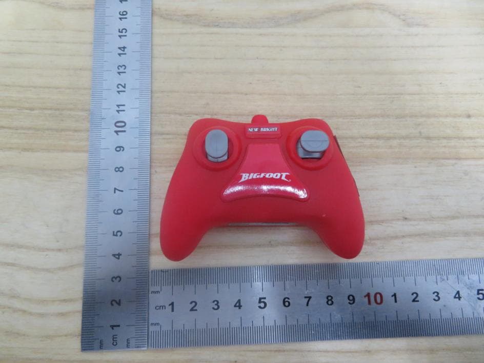 TOY Transmitter - FCC ID G6D41HB2 - New Bright Industrial Co Ltd (3)