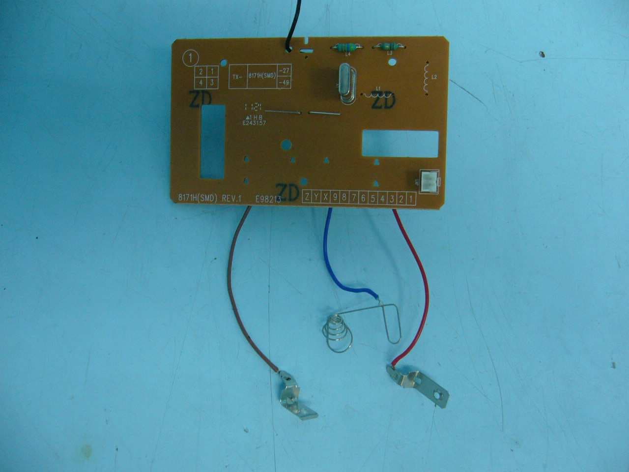 RC Toy Transmitter - FCC ID G6D6689H - New Bright Industrial Co Ltd (2)