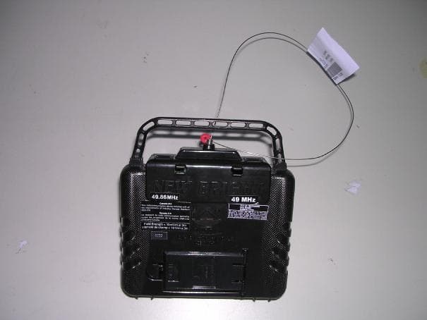 Radio Control Toy Transmitter - FCC ID G6D7099HH - New Bright Industrial Co Ltd