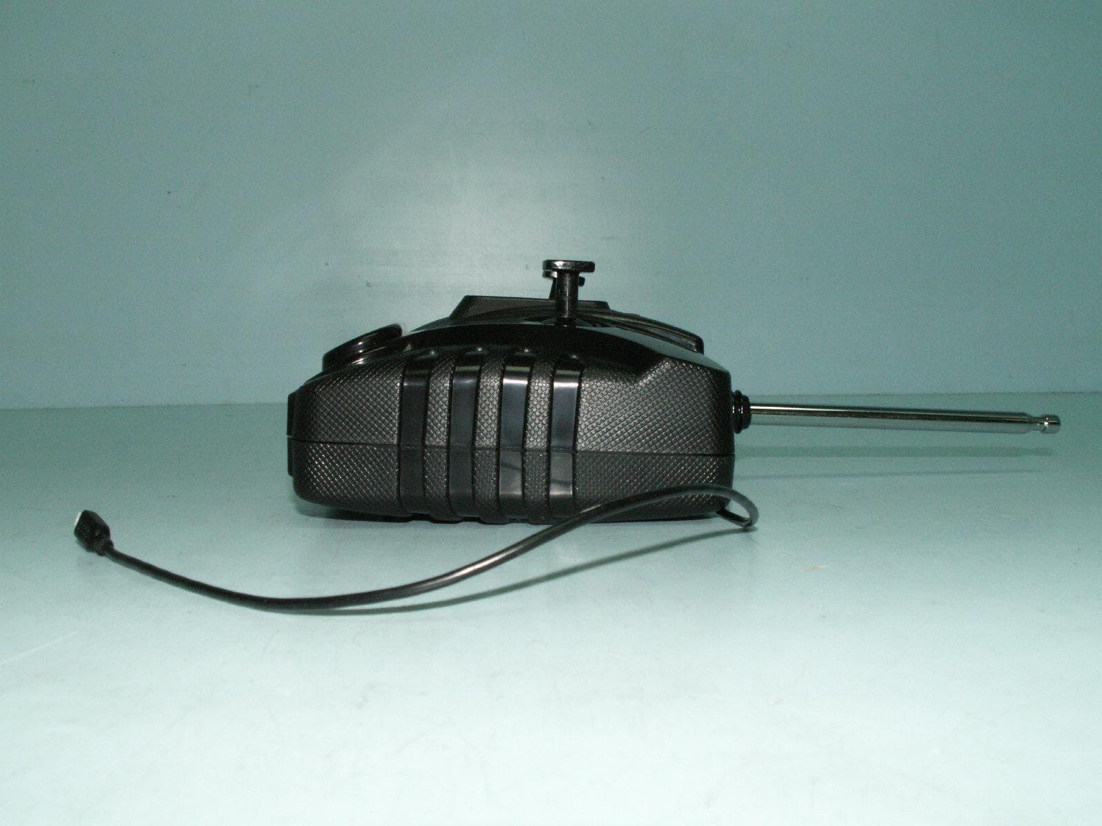 RC Toy Transmitter - FCC ID G6D820H - New Bright Industrial Co Ltd (3)