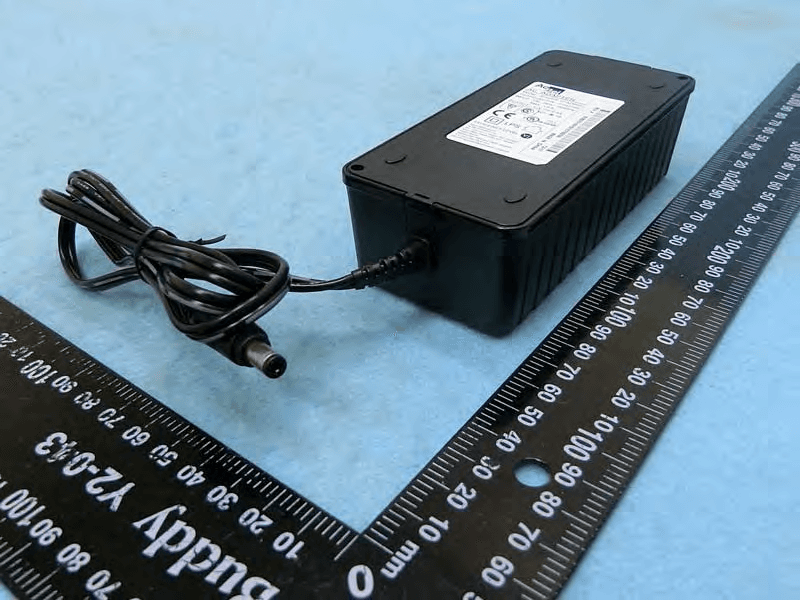 Cable Moden DOCSSIS 3.1 - FCC ID G95-CGA4236 - Vantiva USA LLC (3)