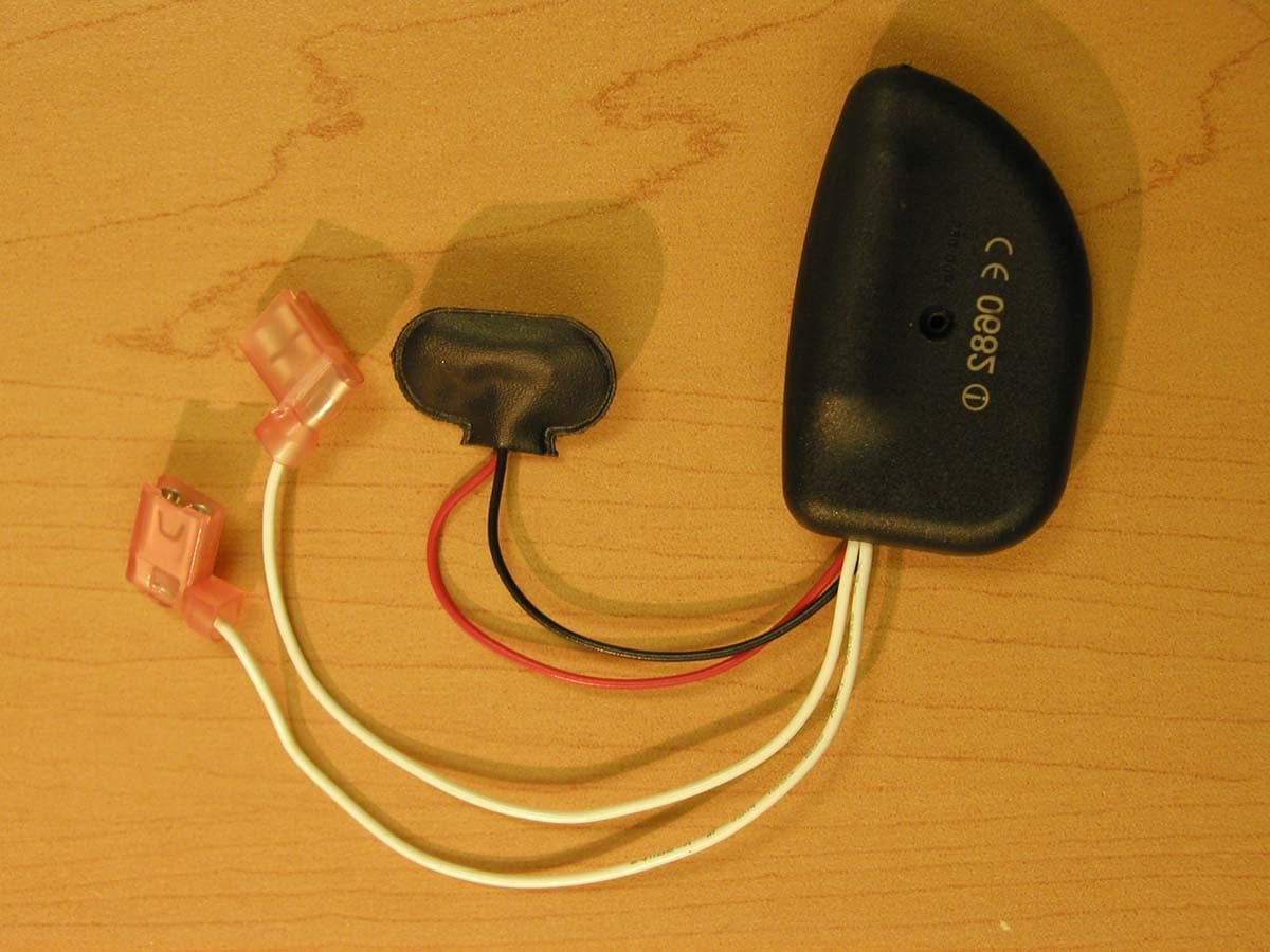 433 MHz Digital Transmitter - FCC ID G9B-TD433 - Bureau D' Electronique Appliquee (B.E.A.) Inc (3)
