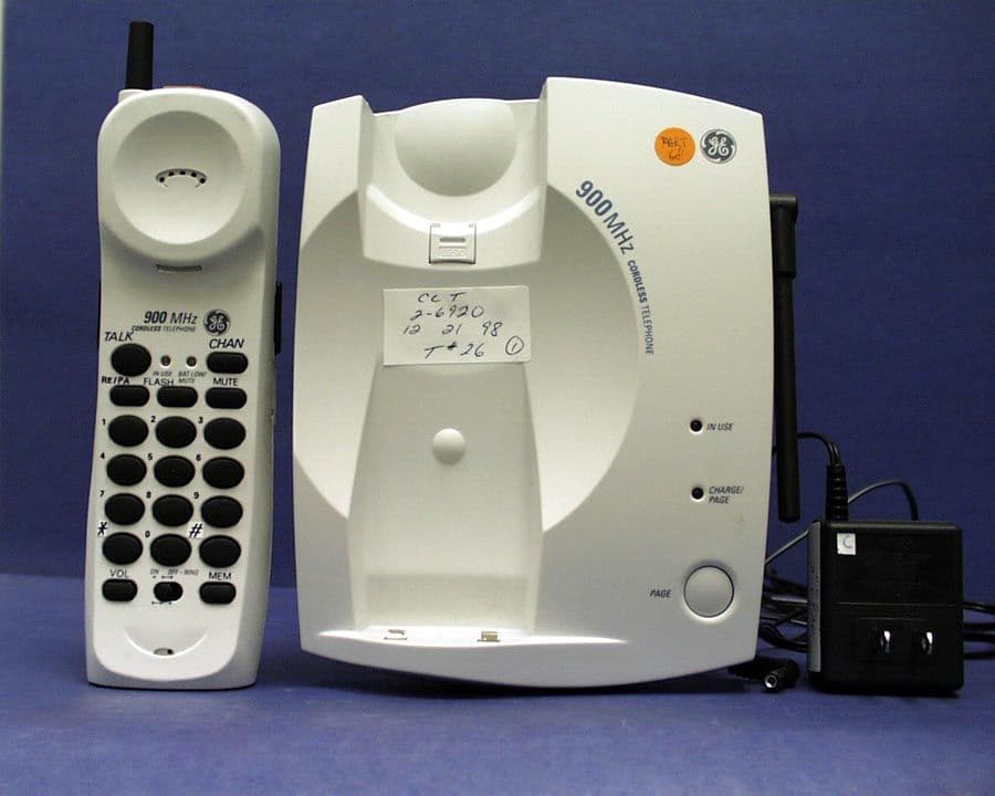 900 MHz Cordless Phone - FCC ID G9H2-6920M - Thomson Inc.