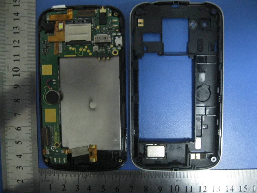 Mobile Phone - FCC ID GAO-L1F - Collage Investments LLC. (3)