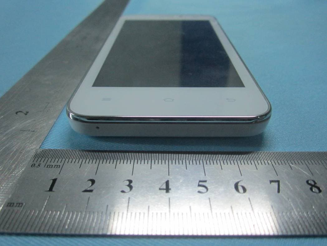 Mobile phone - FCC ID GAO-L4-LIK - Collage Investments LLC. (4)