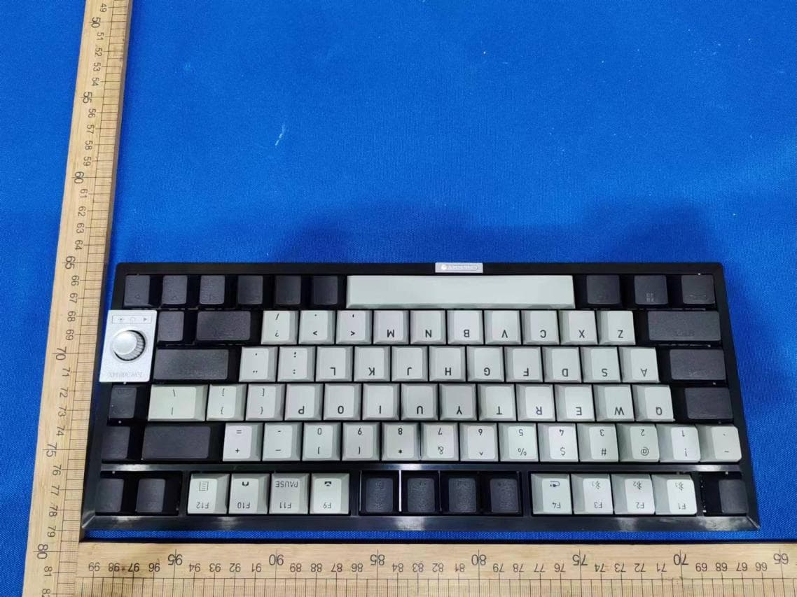CHERRY KW 300 MX - FCC ID GDDMX3960 - Cherry Europe GmbH