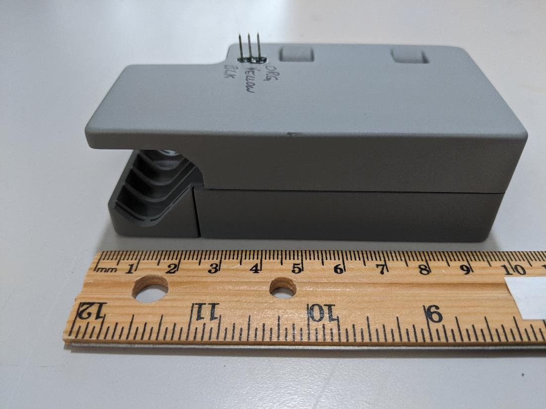 Vuvuzela Proximity Beacon - FCC ID GKM-XT1520 - Xirgo Technologies LLC (2)