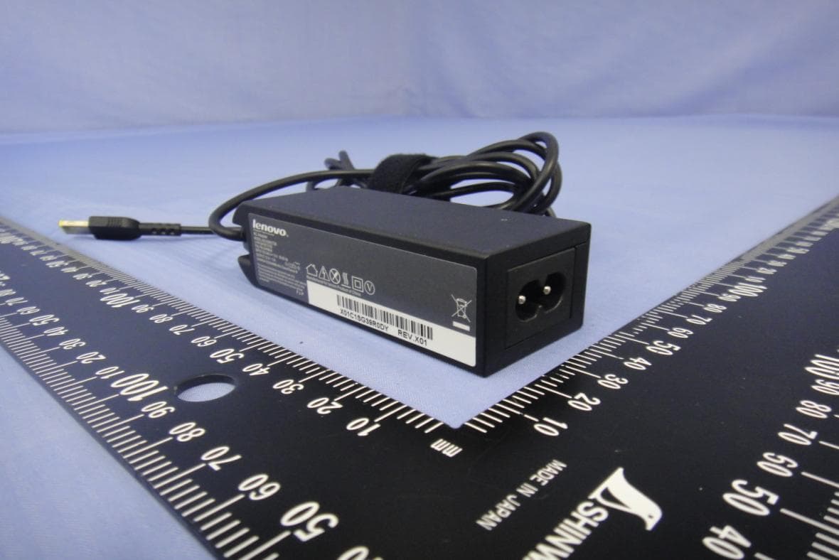 Tablet Computer - FCC ID GKR-TP00064AUC - Compal Electronics Inc (4)