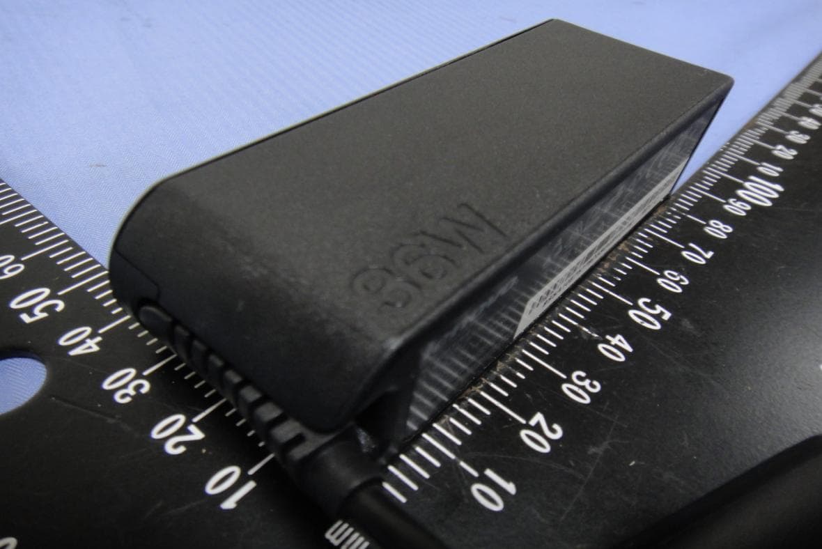 Tablet Computer - FCC ID GKR-TP00064BUC - Compal Electronics Inc (5)