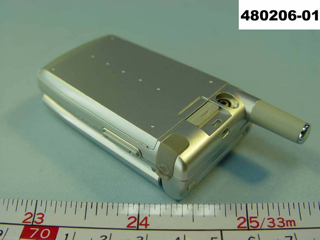PCS Band GSM Phone - FCC ID GKRTG7 - Compal Electronics Inc (4)