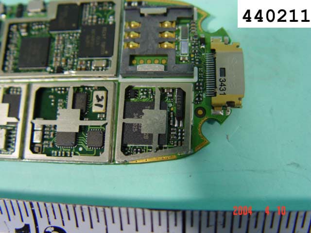 1900 MHz PCS Band Cellular Phone - FCC ID GKRTG9D - Compal Electronics Inc (4)