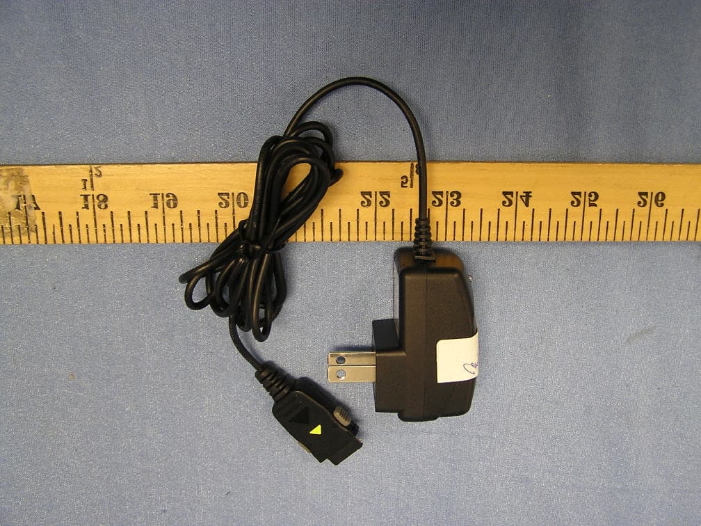 Dual Mode AMPS/CDMA Cellular Phone - FCC ID GKRVC-5D - Compal Electronics Inc