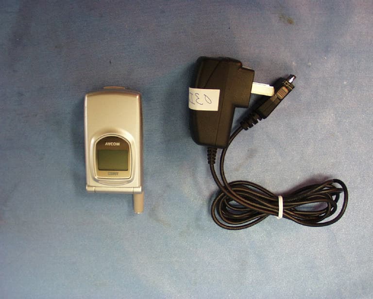 Single Band Dual Mode AMPS/CDMA Cellular Phone - FCC ID GKRVC-7C - Compal Electronics Inc (3)