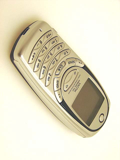 Single Band CDMA Cellular Phone - FCC ID GKRVS500 - Compal Electronics Inc (2)
