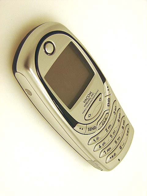 Single Band CDMA Cellular Phone - FCC ID GKRVS500 - Compal Electronics Inc