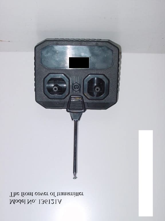 27 MHz Wireless Remote Control Toy Transmitter - FCC ID GLE136121A - Suncon Toys Industry Ltd (2)