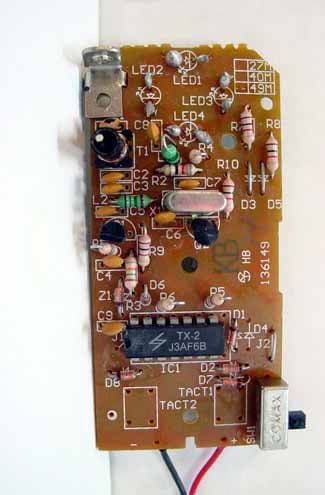 26.96-27.28 MHz Wireless R/CTX - FCC ID GLE136149 - Suncon Toys Industry Ltd (2)