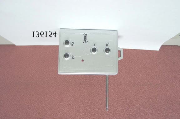 27 MHz Wireless Remote Control Transmitter - FCC ID GLE136154 - Suncon Toys Industry Ltd (2)