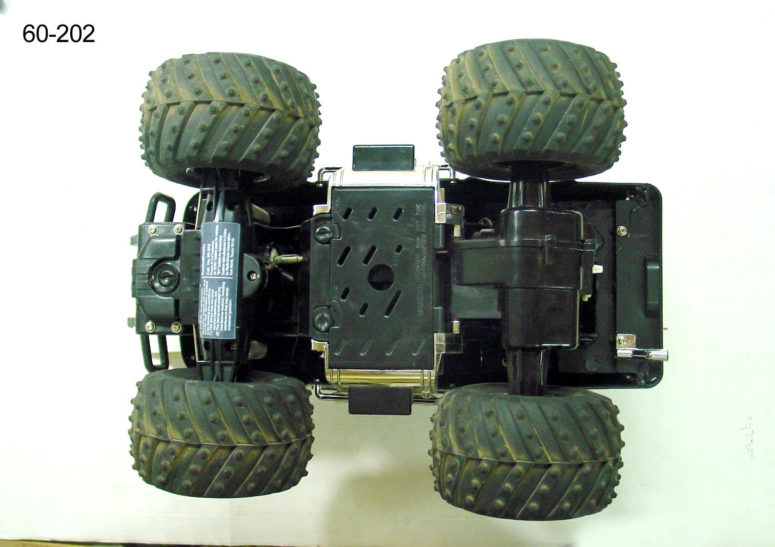 Wireless Remote Control Toy Receiver - FCC ID GLE60202R - Suncon Toys Industry Ltd