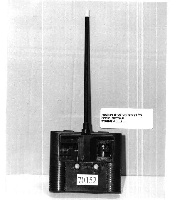 R/C TRANSMITTER - FCC ID GLE70152 - Suncon Toys Industry Ltd