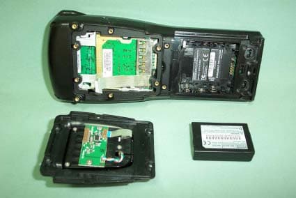 Hand-held Micro-Computer W/Bluetooth - FCC ID GM37525BT - Psion Inc