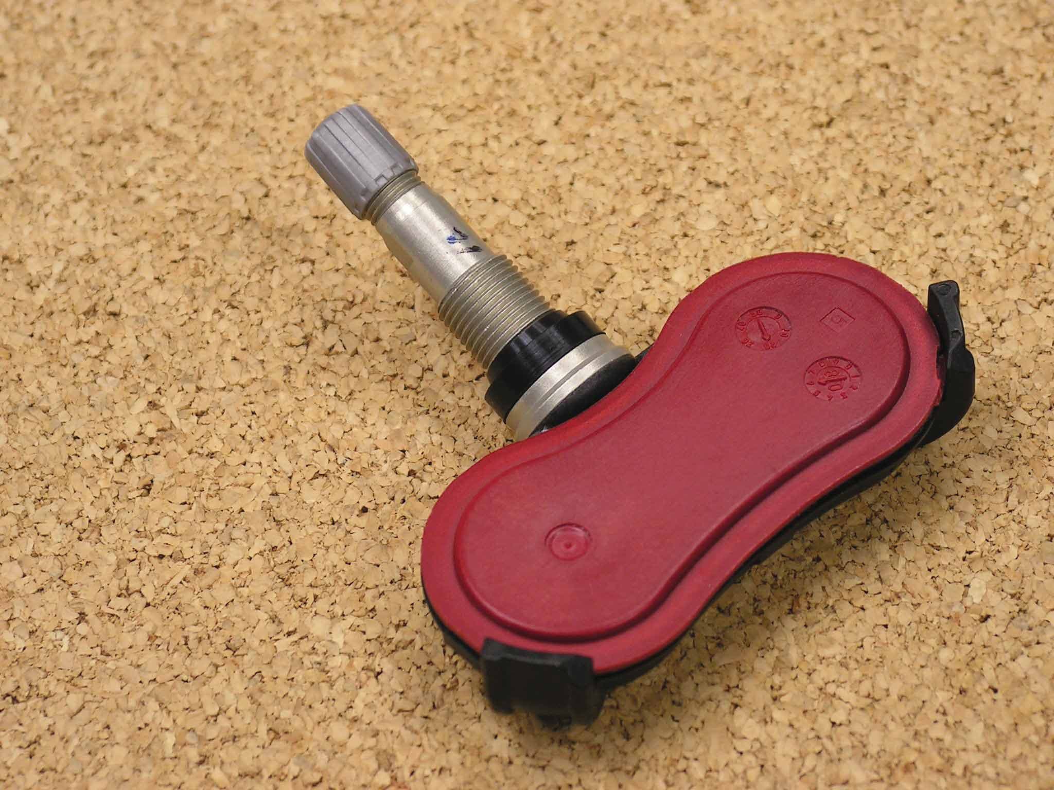 Tire Pressure Transmitter - FCC ID GQ4-43T - BCS Access Systems US LLC (2)