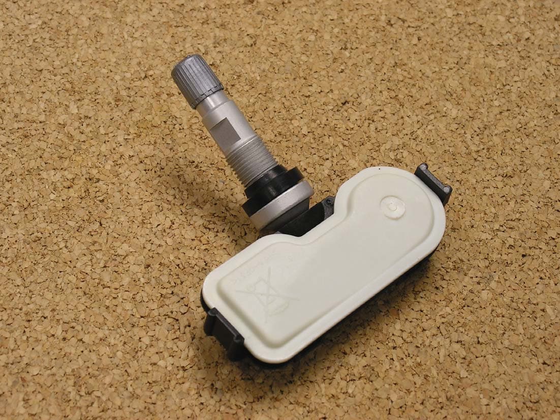 Tire Pressure Monitoring Transmitter - FCC ID GQ4-44T - BCS Access Systems US LLC (2)