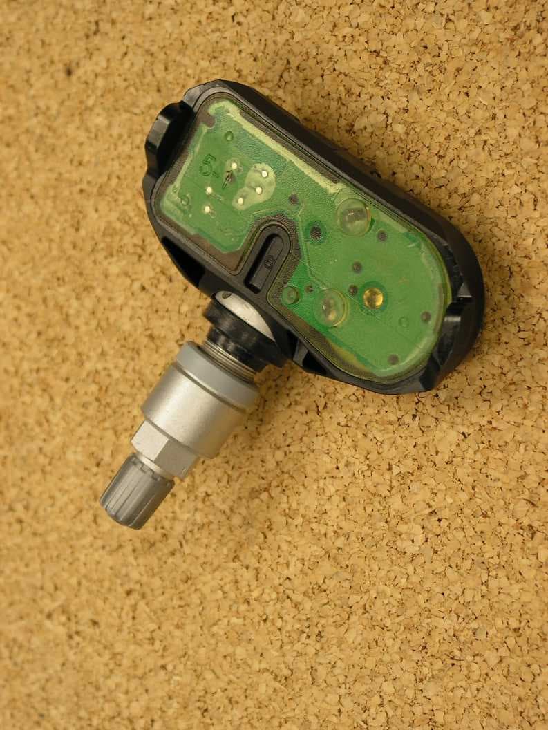Tire Pressure Monitoring Transmitter - FCC ID GQ4-67T - BCS Access Systems US LLC (2)