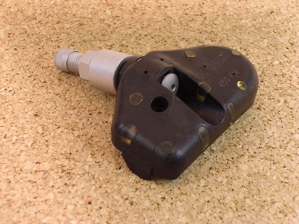 Remote Tire Pressure Sensor - FCC ID GQ43-21T - BCS Access Systems US LLC (2)