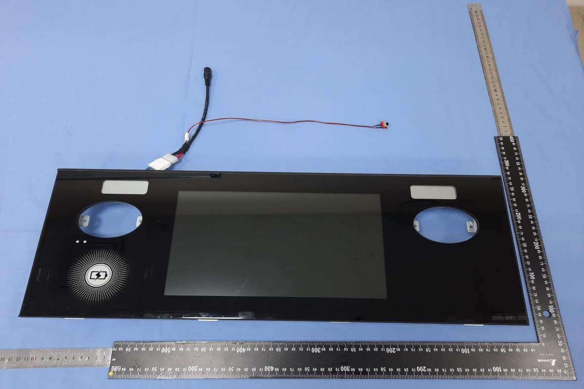 13.3 inch LCD w/Wireless Charger Module - FCC ID GQO-DPD1334 - Litemax Electronics Inc. (4)