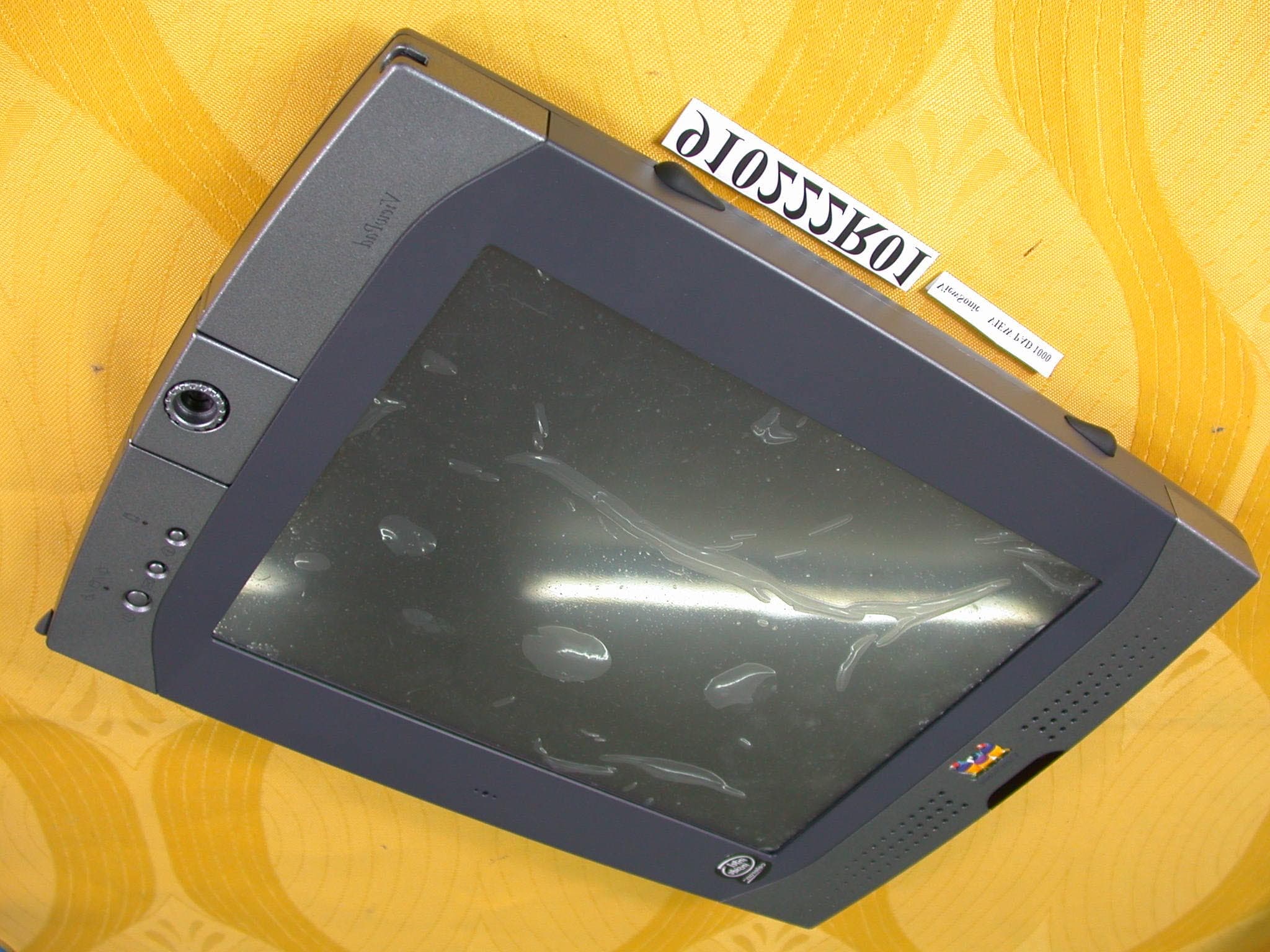 Wireless View Pad - FCC ID GSSVSVPD10000203 - ViewSonic Corporation (2)