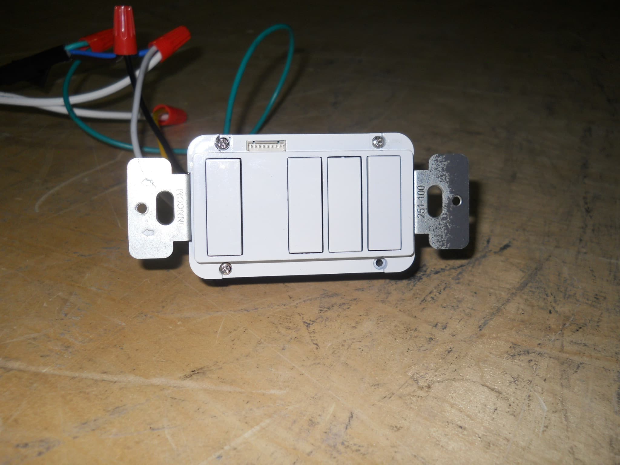 Switch - FCC ID GTC202111TXR - Honeywell International Inc. (2)