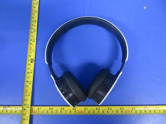 Bluetooth headphone - FCC ID GTOLBS16 - Shenzhen Linpa Technology Co.,Ltd (4)