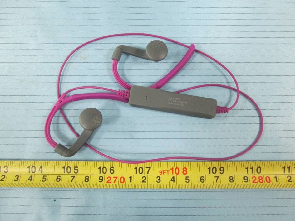 BT EARPHONE - FCC ID GTOLBS19 - Shenzhen Linpa Technology Co.,Ltd (2)