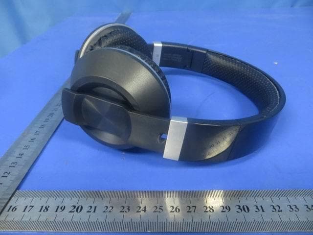 Bluetooth Earphone - FCC ID GTOLBS45 - Shenzhen Linpa Technology Co.,Ltd